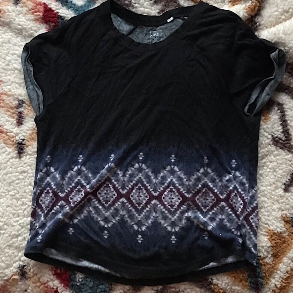 black shirt sleeve top size M